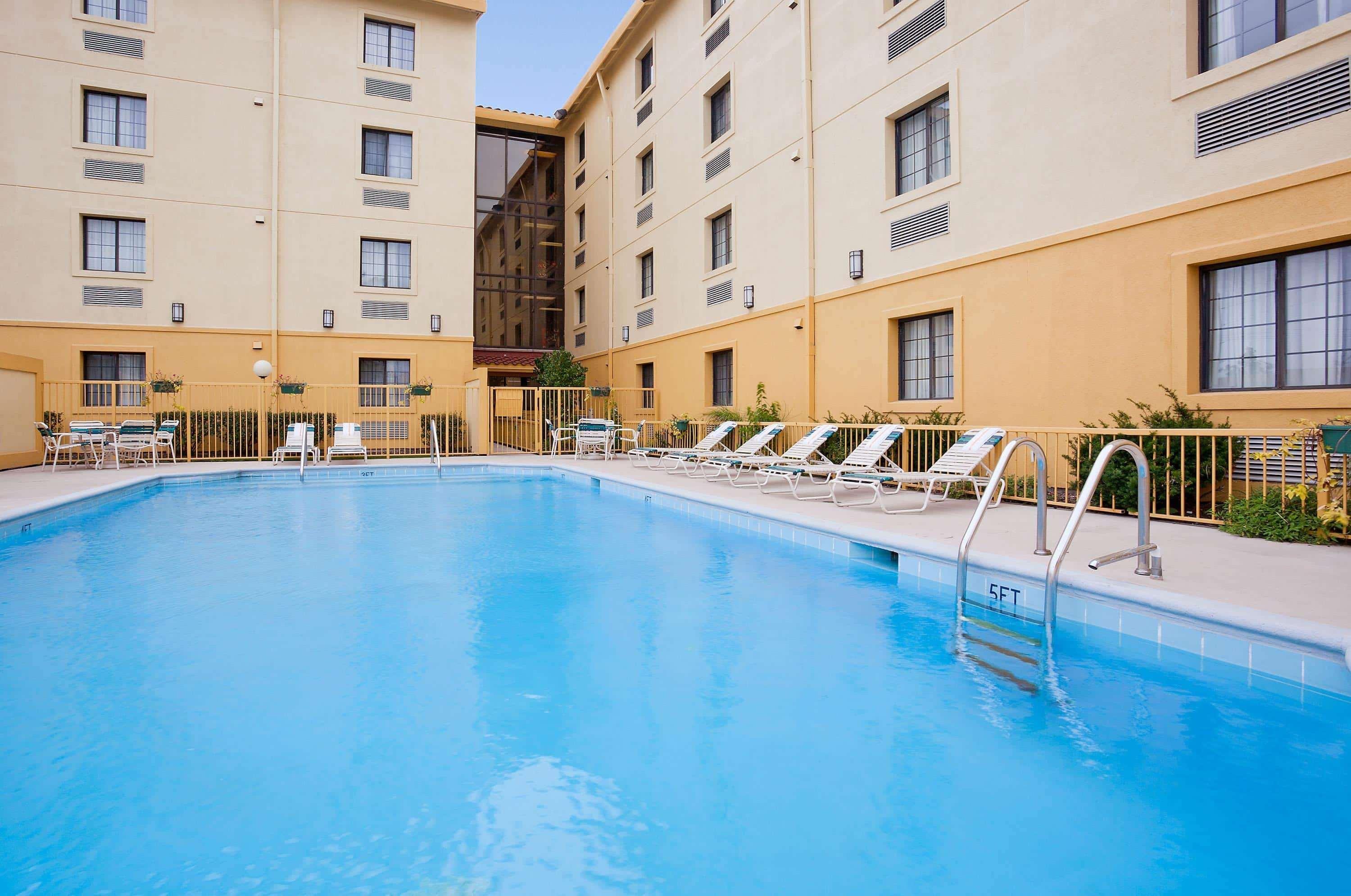 Chicago O'Hare Airport Hotel Elk Grove Village Exterior foto