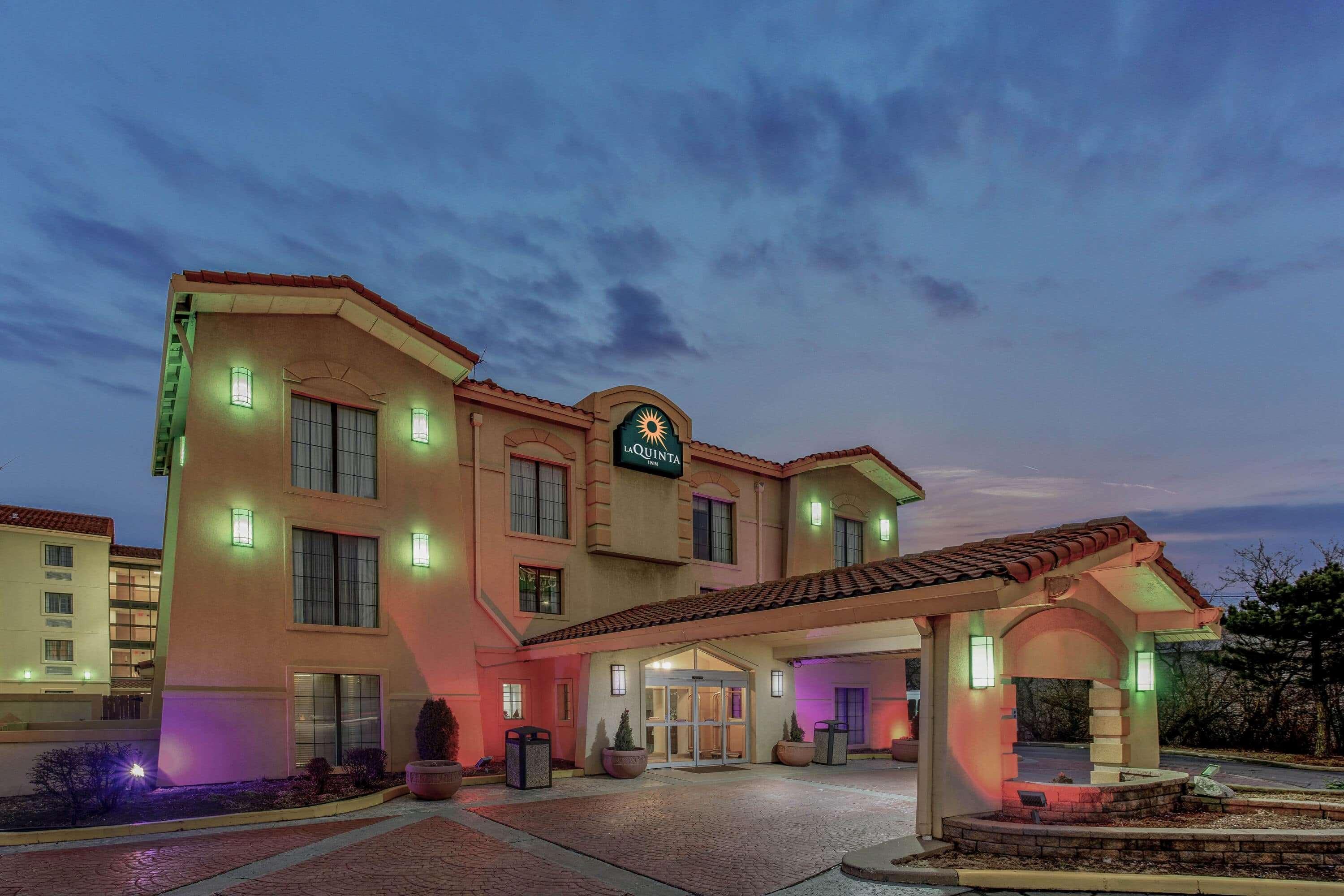 Chicago O'Hare Airport Hotel Elk Grove Village Exterior foto
